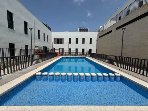 Piso Bajo en Nuevo Edificio en Fuente Álamo