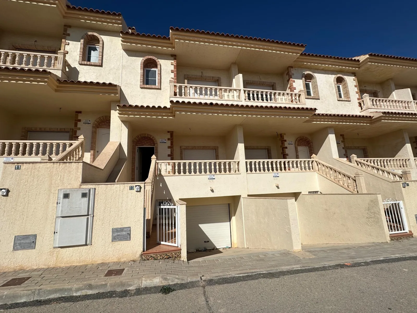 ¡Dúplex Recién Reformados en Fortuna – Exclusividad, Espacio y Comodidad!
